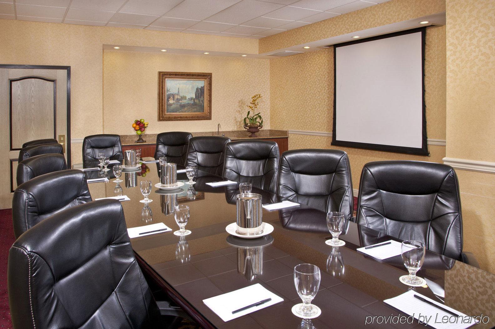 Ayres Hotel Seal Beach - Cypress Business photo