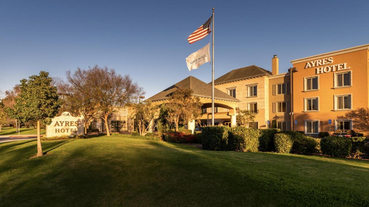 Ayres Hotel Seal Beach - Cypress Extérieur photo