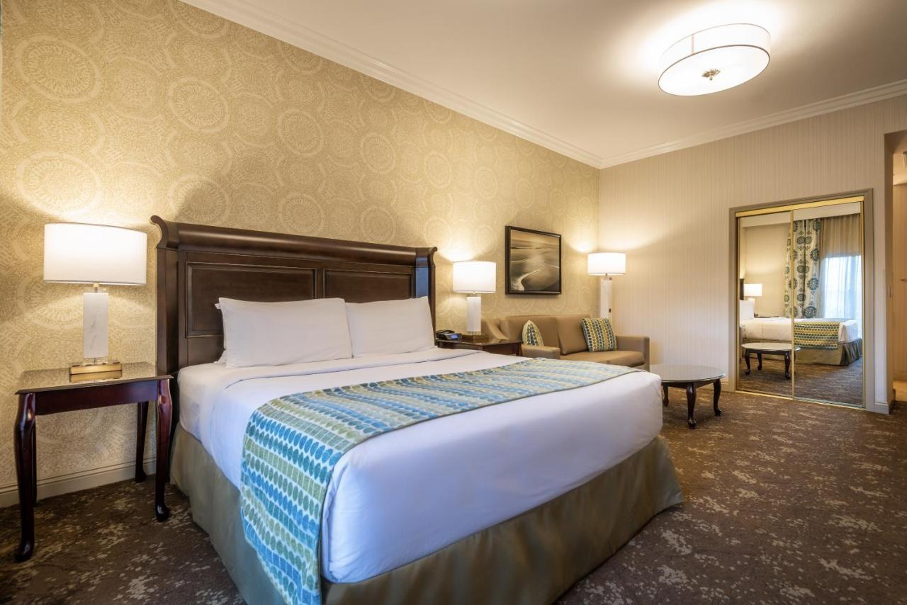 Ayres Hotel Seal Beach - Cypress Extérieur photo
